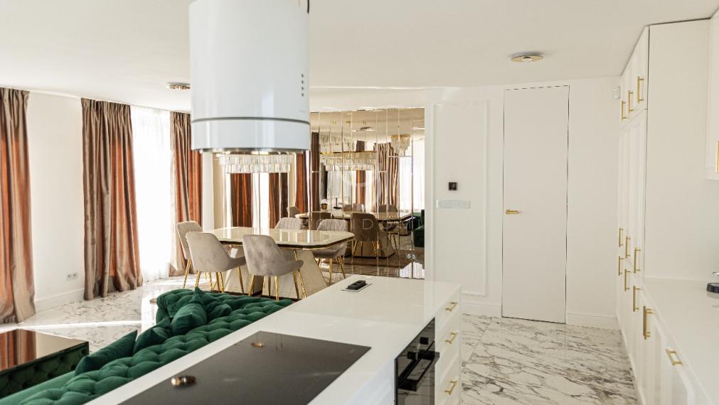 Luxusný mezonet 135 m² | terasa 150 m² |  parkovanie | LUŽNÁ
