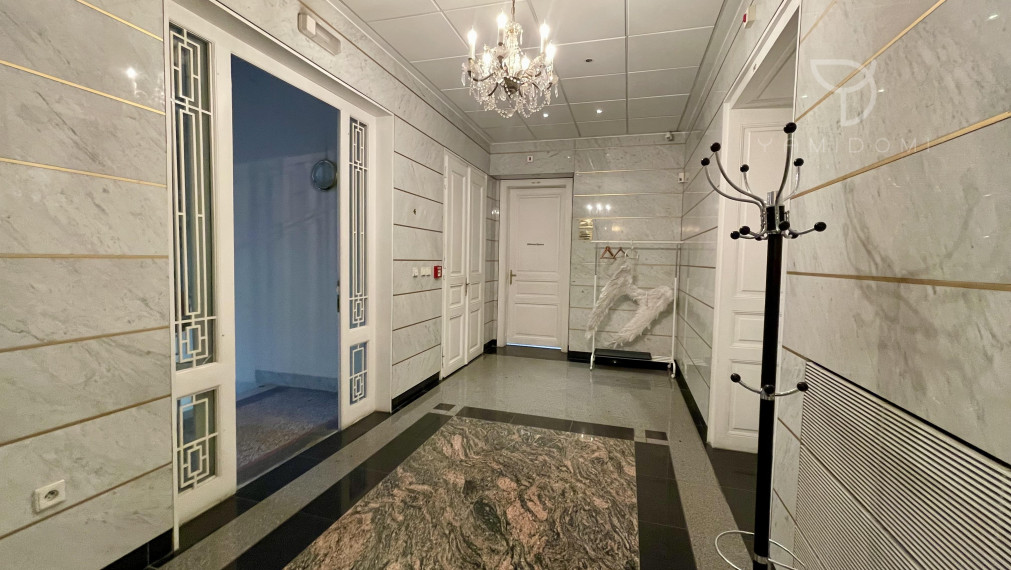 T O L S T É H O | výnimočný 18 m² nebytový priestor  | BA I - Staré Mesto