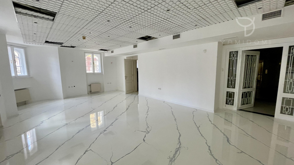 T O L S T É H O | výnimočný 78 m² nebytový priestor | BA I - Staré Mesto