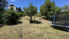 UNIKÁTNY POZEMOK na výstavbu RD v starej Dúbravke pri lese