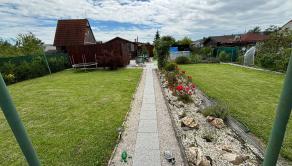 ŽABÍ MAJER| Záhrada 400m2 s chatkou