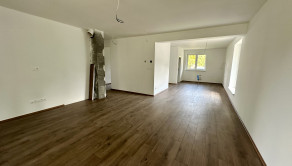 VEĽKÉ UĽANY| 4i bungalov  s dokončením na kľúč 50km od BA