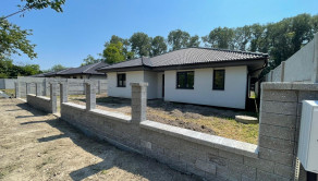 VEĽKÉ UĽANY| 4i bungalov  s dokončením na kľúč 50km od BA