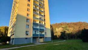 R O V N Í K O V A | 1 izbový byt 41m²  s 2 lodžiami | K O Š I C E