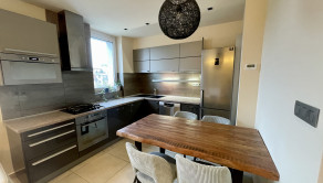 T R E N Č I A N S K A  | Priestranný 3 izbový priestranný byt 76 m² | BAII - RUŽINOV