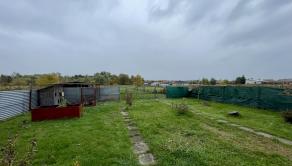 M A L É  L E V Á R E   |  5i RD s hosťovským apartmánom a veľkým pozemkom