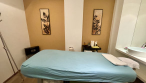 Zaujímavý priestor pre maséra vo wellness centre 7 SPA - Rezidencia H L B O K Á