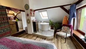 M A L É  L E V Á R E   |  5i RD s hosťovským apartmánom a veľkým pozemkom