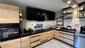 M A L É  L E V Á R E   |  5i RD s hosťovským apartmánom a veľkým pozemkom