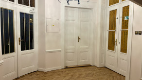 T O L S T É H O  | podkrovný kancelársky / ateliérový NP 70 m²  | BA I - Staré Mesto