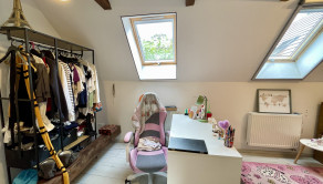 M A L É  L E V Á R E   |  5i RD s hosťovským apartmánom a veľkým pozemkom