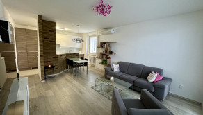 P A L K O V I Č O V A | 3 izbový byt  73,51 m² s lodžiou | BAII - Ružinov