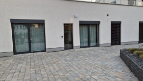 P E R L O V Á  |  3i byt 76m², terasa 10m², + záhrada 34m²  | BAV - JAROVCE