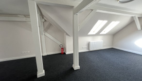 T O L S T É H O  | podkrovný kancelársky NP 70 m²  | BA I - Staré Mesto