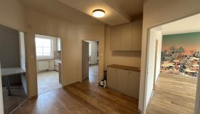 STUPAVA/MÁST 7-izbový novozrekonštruovaný RD s 5 parkovacími miestami