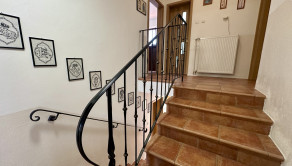 LOZORNO| 5-izbový RD s garážou na pozemku 536m2