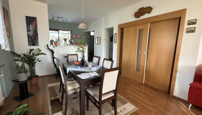 LOZORNO| 5-izbový RD s garážou na pozemku 536m2