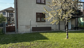 LOZORNO| 5-izbový RD s garážou na pozemku 536m2