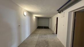 STUPAVA | Nový3-izbový 120m2 klimatizovaný byt po novej rekonštrukcii s parkovaním pre 3autá
