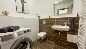 M A L O K R A S Ň A N S K Á | 2 izbový byt 51m² s lodžiou, pivnicou a parkovacím státím | BAIII - RAČA