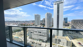 2-izbový byt  v EUROVEA TOWER  | BAI - Staré Mesto