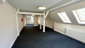 Podkrovný nebytový priestor 70 m² v centre mesta |  TOLSTÉHO