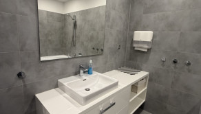 M U D R O Ň O V Á | rodinný dom vhodný na kancelárie | BA I