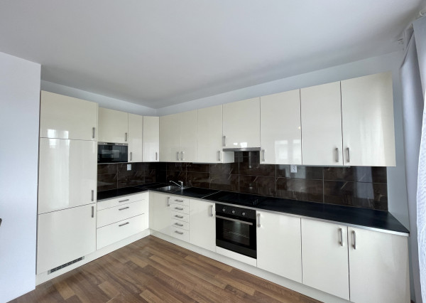V A J N O R S K Á |  2i byt 68 m² + balkón  |  N O V É M E S T O