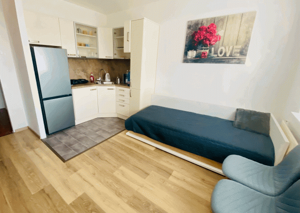 N Á M . H R A N I Č I A R O V   | Garsónka 33 m² +  lodžia 5m² | BAV - Petržalka