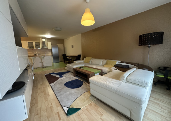 KRESANKOVA|4i byt 141m2 s garážovým státim, Karlova Ves