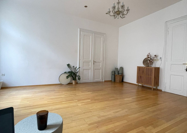 T O L S T É H O |  nebytový priestor 28 m²  | BA I - Staré Mesto
