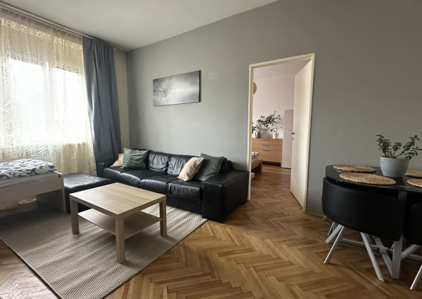 OBCHODNÁ | 2izbový byt  v centre mesta  | BAI - Staré Mesto