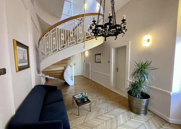 T O L S T É H O  | podkrovný kancelársky NP 70 m²  | BA I - Staré Mesto