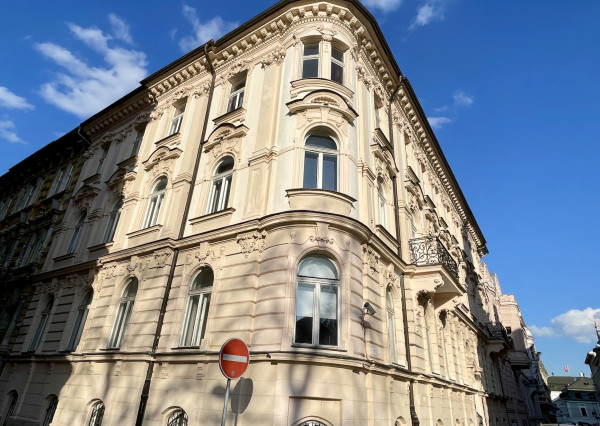 T O L S T É H O |  nebytový priestor 25,76 m²  | BA I - Staré Mesto