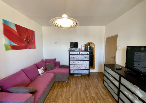 S E G N E R O V A |  2 izbový byt 49m² + balkón 7m² + pivnica  | BAIV - Karlova Ves