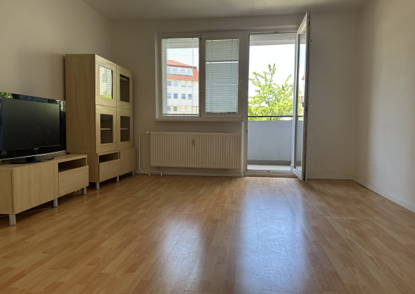 H.MELIČKOVEJ | 4-izbový byt 79m2, 2loggie, Karlova Ves