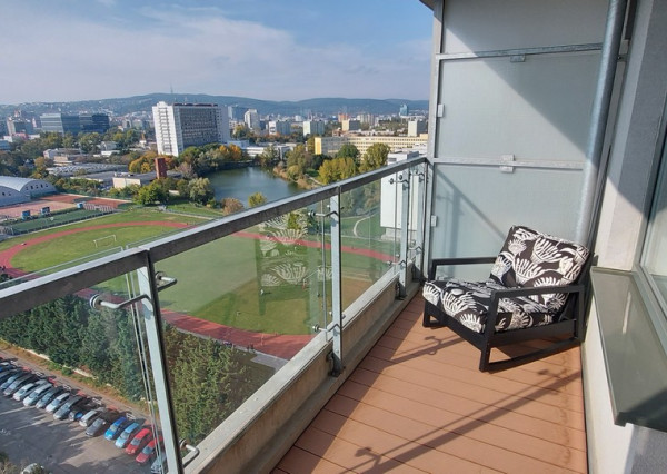 R E Z E R V O V A N É  |  Útulný  1 izbový byt 36m² s výhľadom  |  BAII - Ružinov