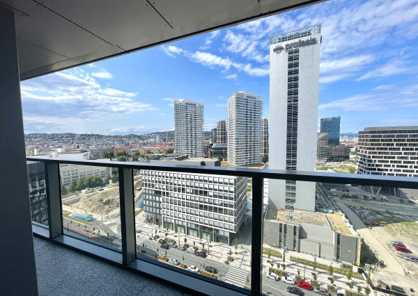 2-izbový byt  v EUROVEA TOWER  | BAI - Staré Mesto
