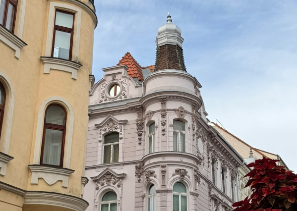 Priestor s charakterom pre kliniku, showroom či ateliér | Tolstého, Staré Mesto