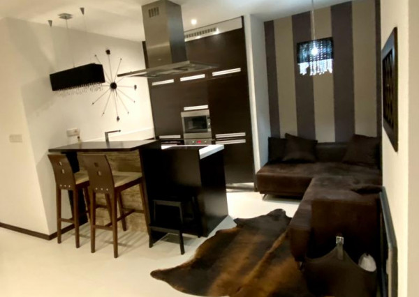 Moderný 2 izbový byt v meštiackom dome - JARKOVÁ